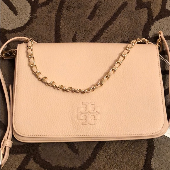 Tory Burch Thea clutch 😍 - Picture 1 of 8